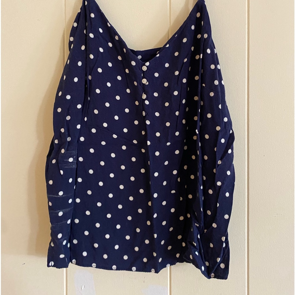 Old navy tank